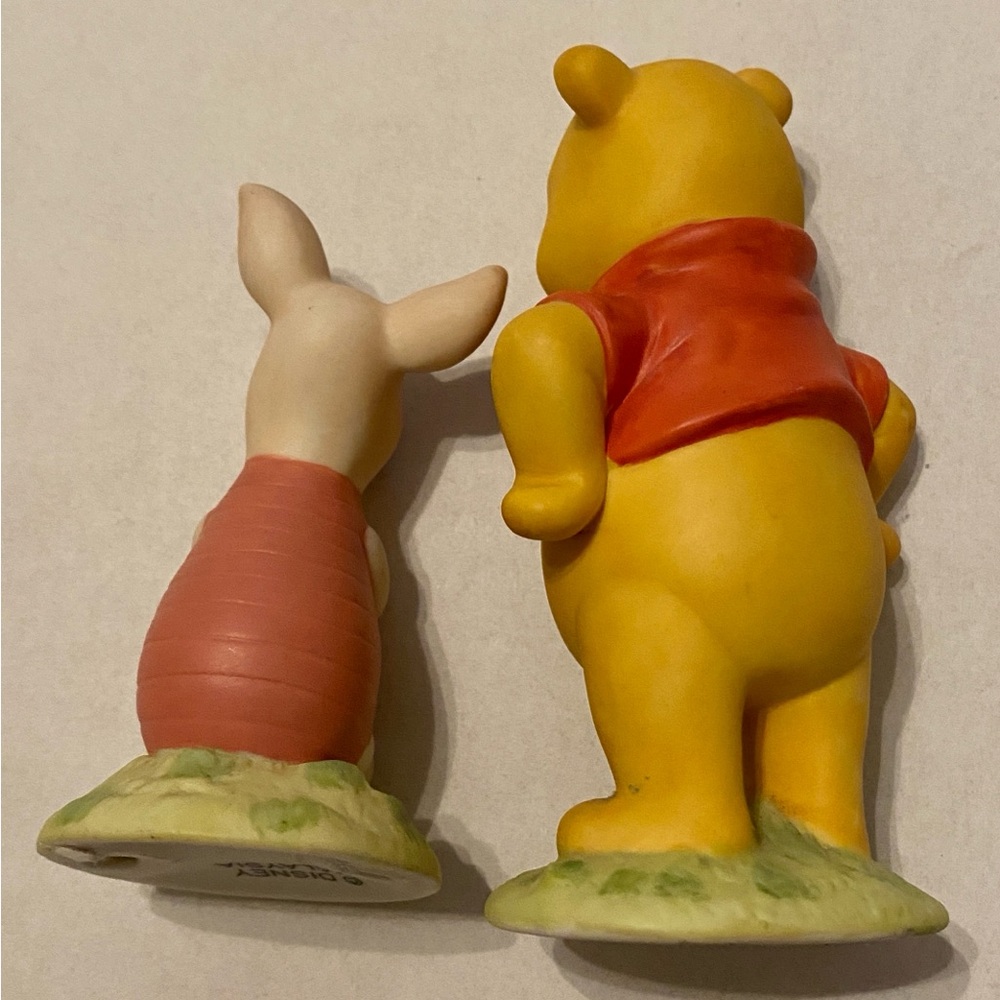 Disney Winnie the Pooh and Piglet Porcelain Figurine Lot - Picture 2 of 11